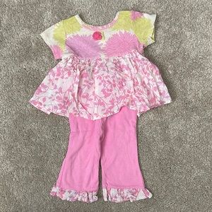 Baby Lulu floral 2 piece outfit with ruffled pants. Size 18 months.
